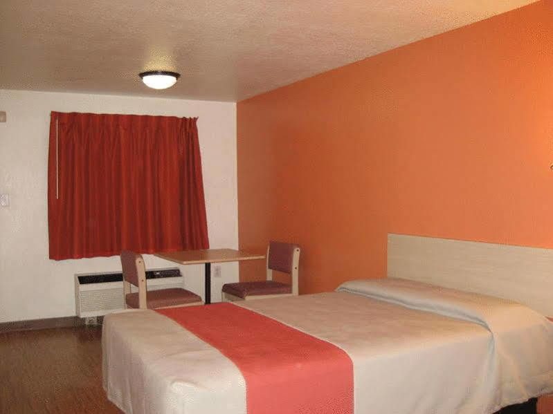 Motel 6-Raleigh, NC - Cary Exterior foto