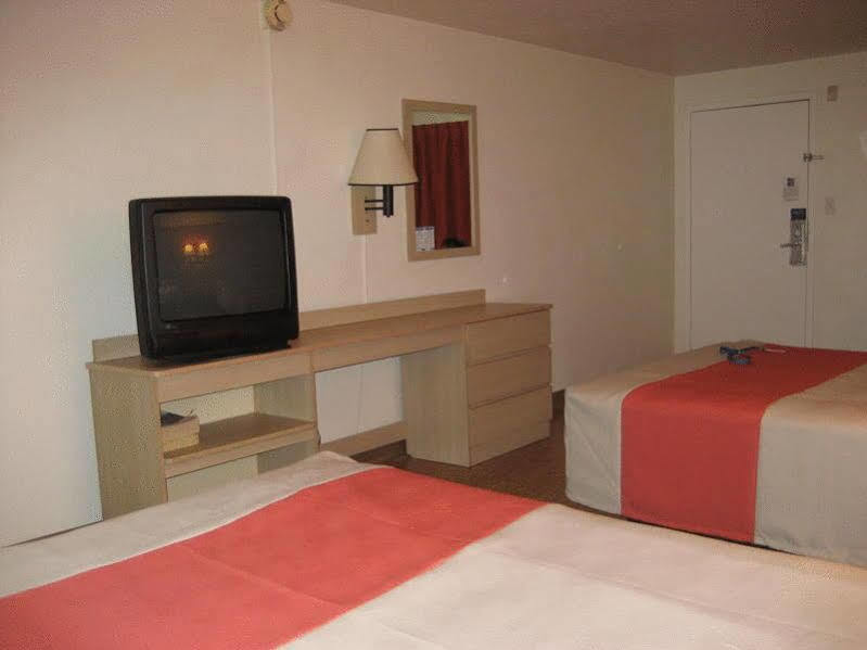 Motel 6-Raleigh, NC - Cary Exterior foto